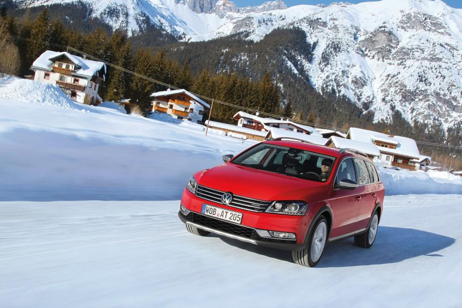  Volkswagen Passat Alltrack 2012 года  (фото 23 из 83)